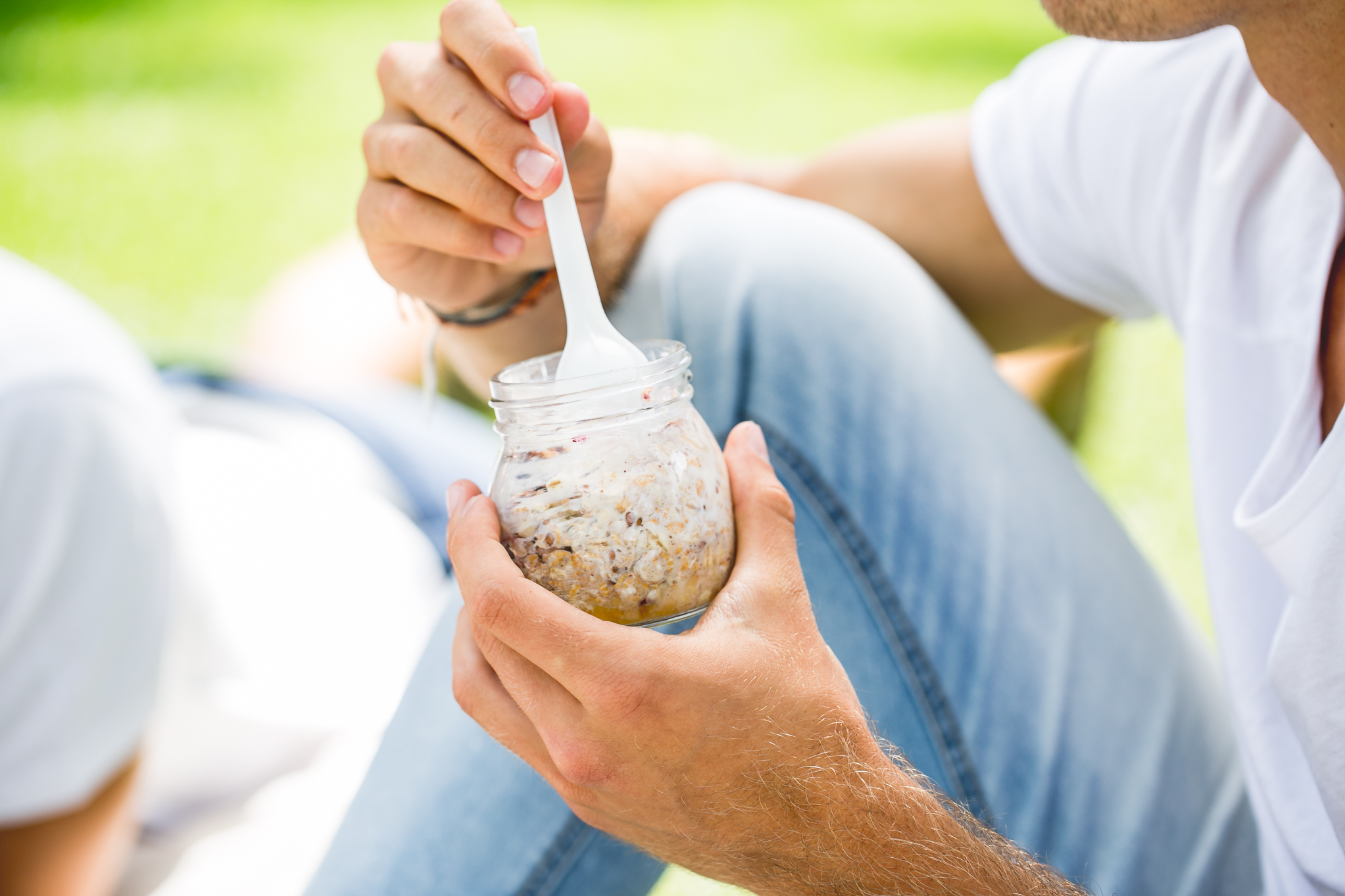 These vegan overnight oats will make your picnic even better.
