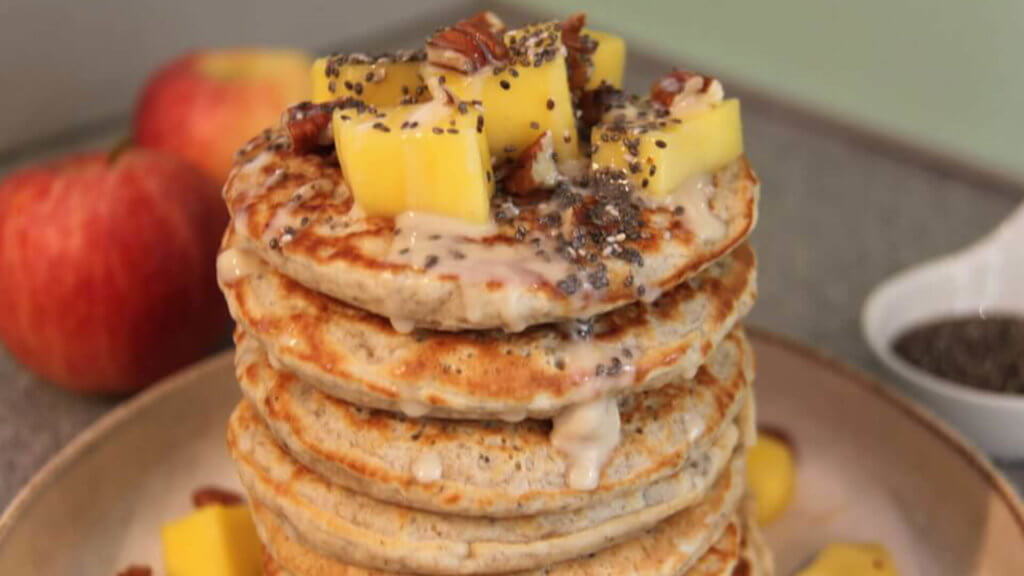 Haferflocken Frühstück Rezept - Chiasamen Pancakes Rezept